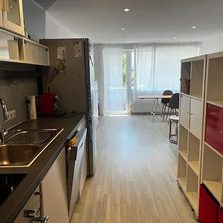 Moderne 1-zimmer Stadtnah Apartment Neu-Ulm