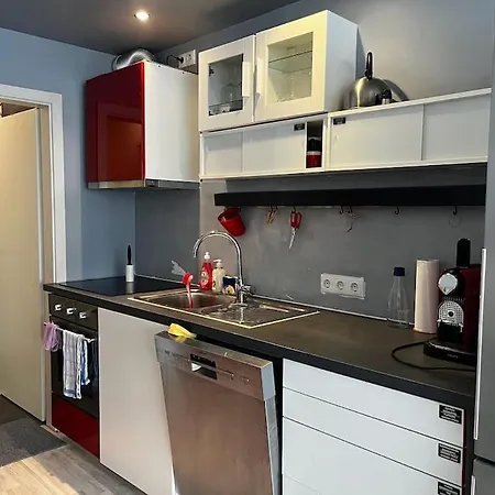 Moderne 1-zimmer Stadtnah Daire *